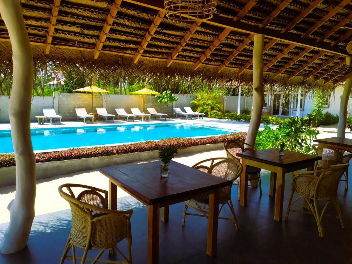 Sleeping Elephant Beach Resort Тангале Екстериор снимка