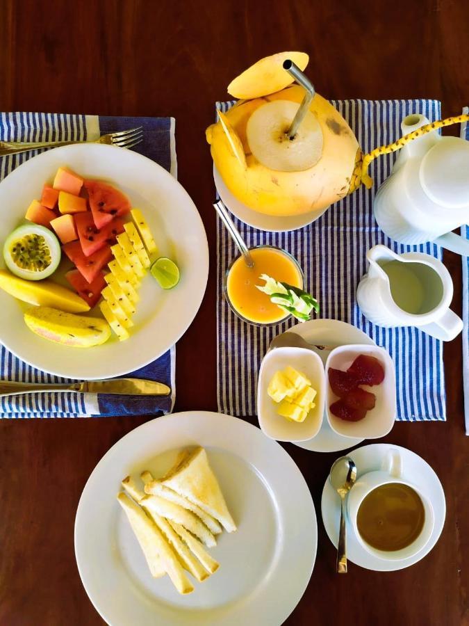 Sleeping Elephant Beach Resort Тангале Екстериор снимка