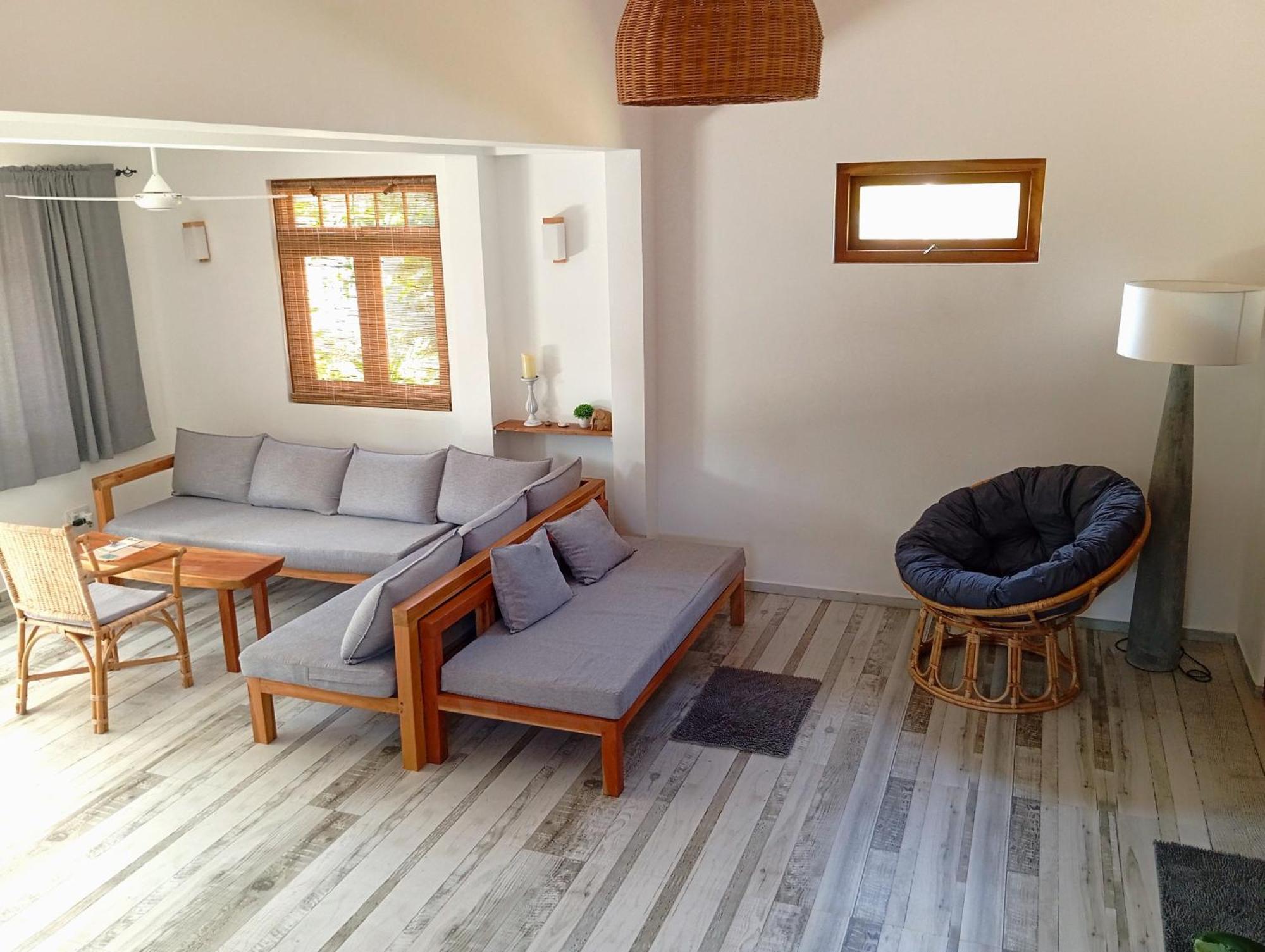 Sleeping Elephant Beach Resort Тангале Стая снимка